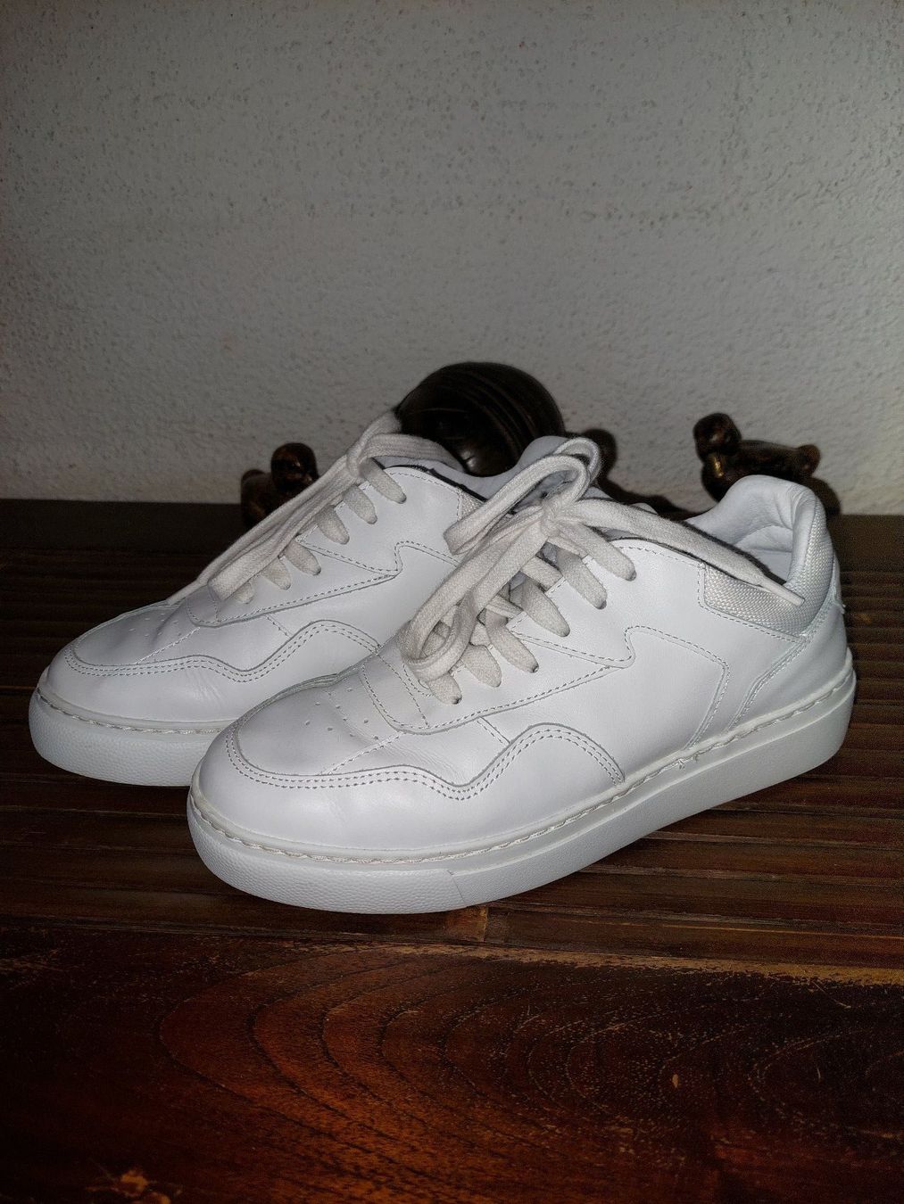 Scarpe da donna: Viola Tami - Sneaker Leder weiss 36 – Usato da Besenbüren venduto da piculo 1