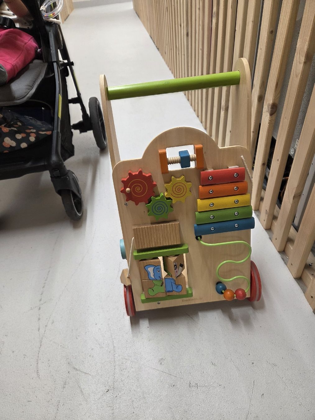 Veicoli per bambini: lernlaufwagen – Usato da Emmenbrücke venduto da cel_j8wn 1