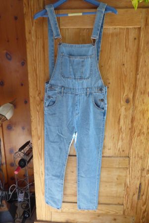 Jeans Latzhose Gr  M Bund  39cm