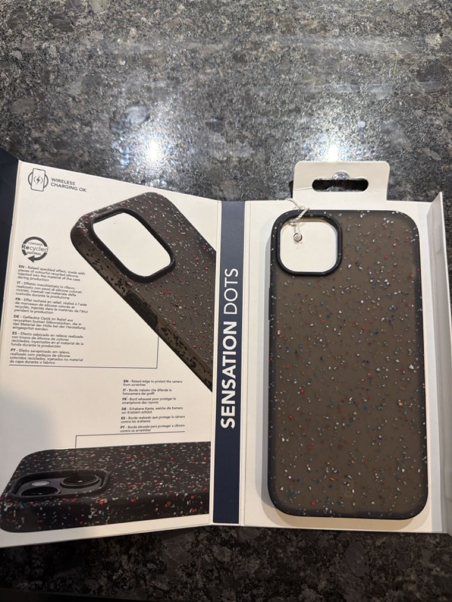 Apple Covers & Schutzfolien: iPhone 14 Plus cellularline neuf  – Neu und originalverpackt aus Yverdon-les-Bains von ame_7f2x