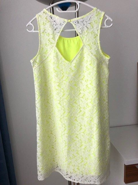 Vila Vestiti: Schönes VILA Kleid Gr.M – Usato da Horn venduto da Resvi 1