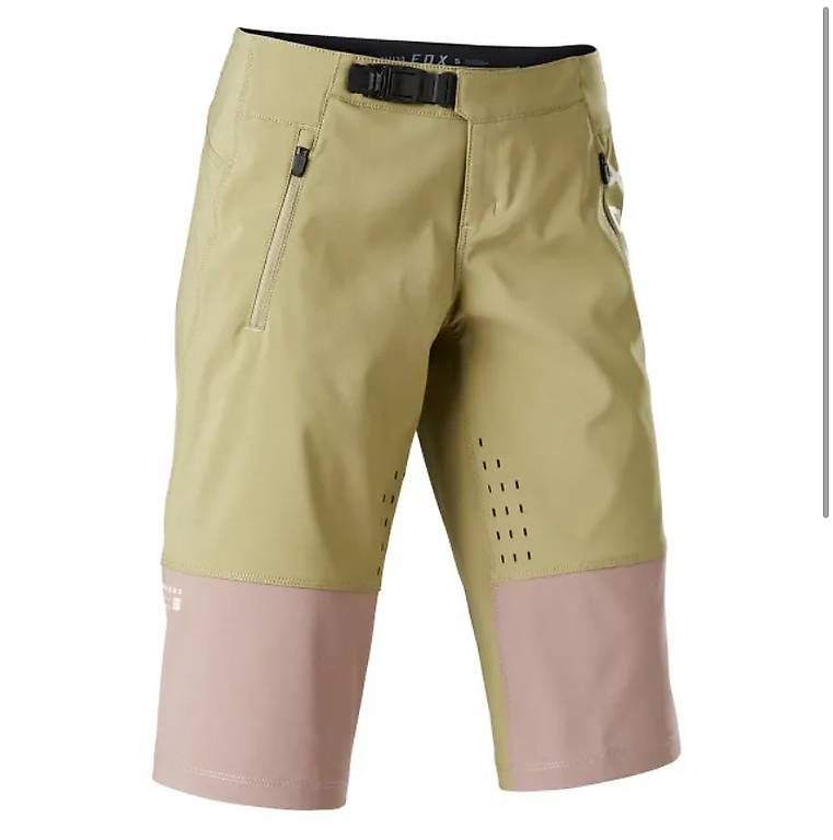 Fox Hosen: Neue Fox Defend Damen MTB Hose Gr M – Neu und originalverpackt aus Horgen von nasten