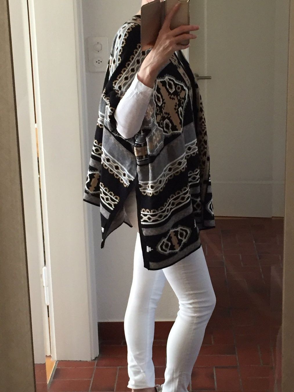 Altro in Moda donna: Hale Bob Cape - OneSize - gemustert - neuwertig – Nuovo (secondo la descrizione) da Zollikon venduto da Mar126 4
