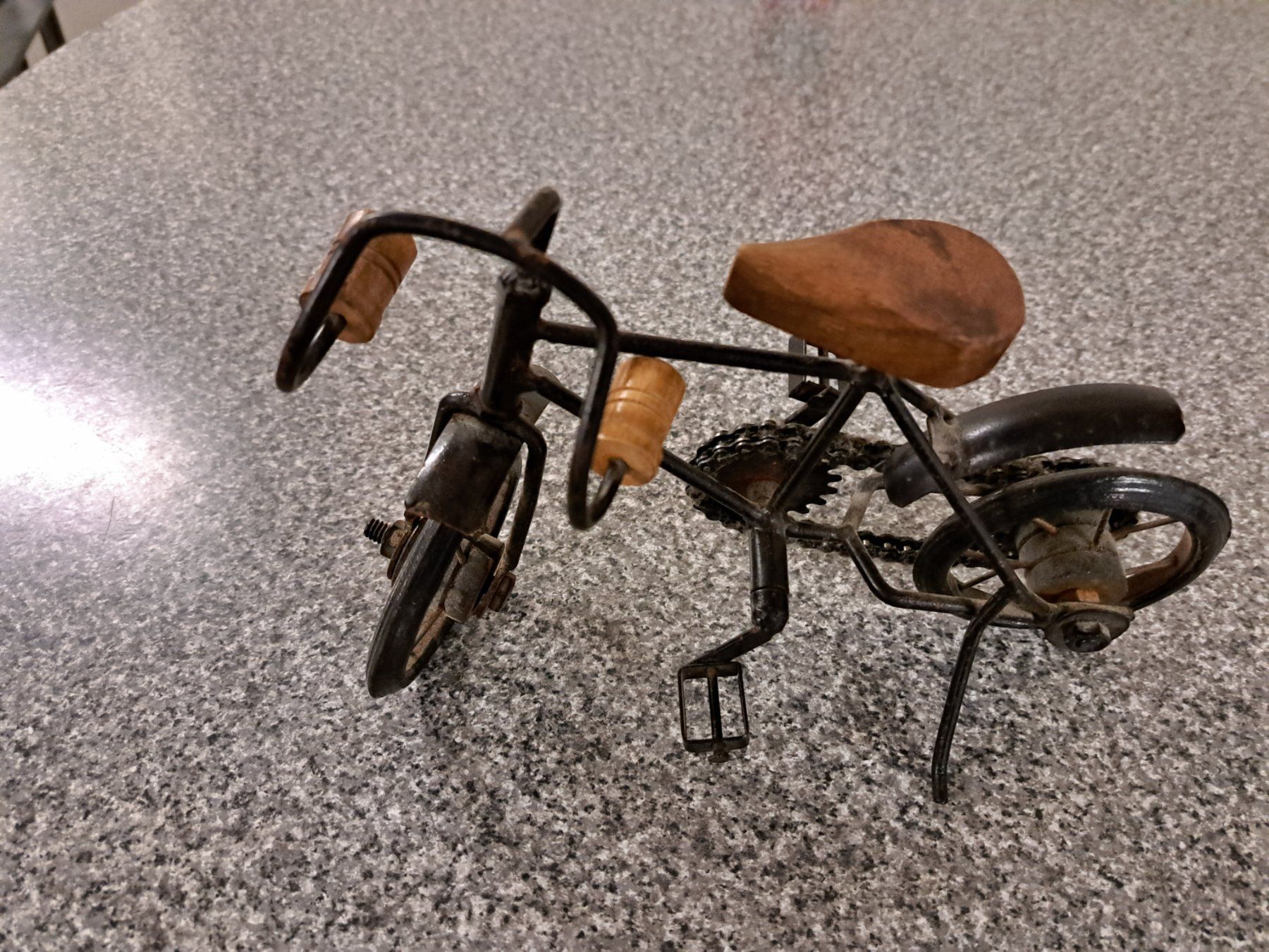 Giocattoli: Modellvelo Handgefertigt – Usato da Ebmatingen venduto da robert289 1
