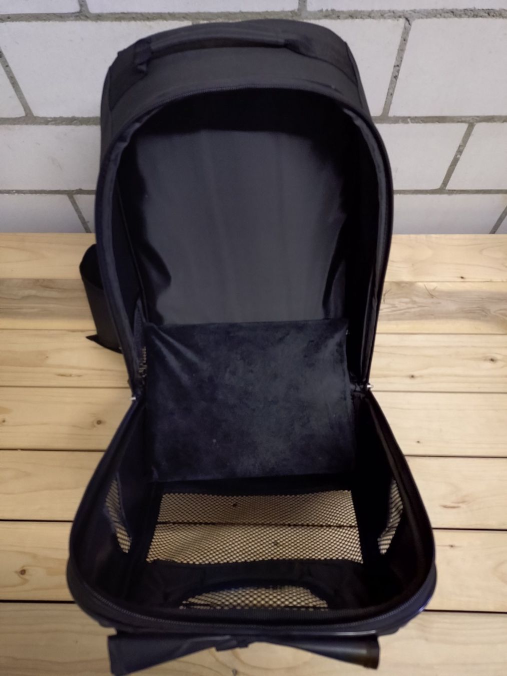 Niches, paniers: Hunderucksack – D'occasion à Buochs par mar_z6jf 1