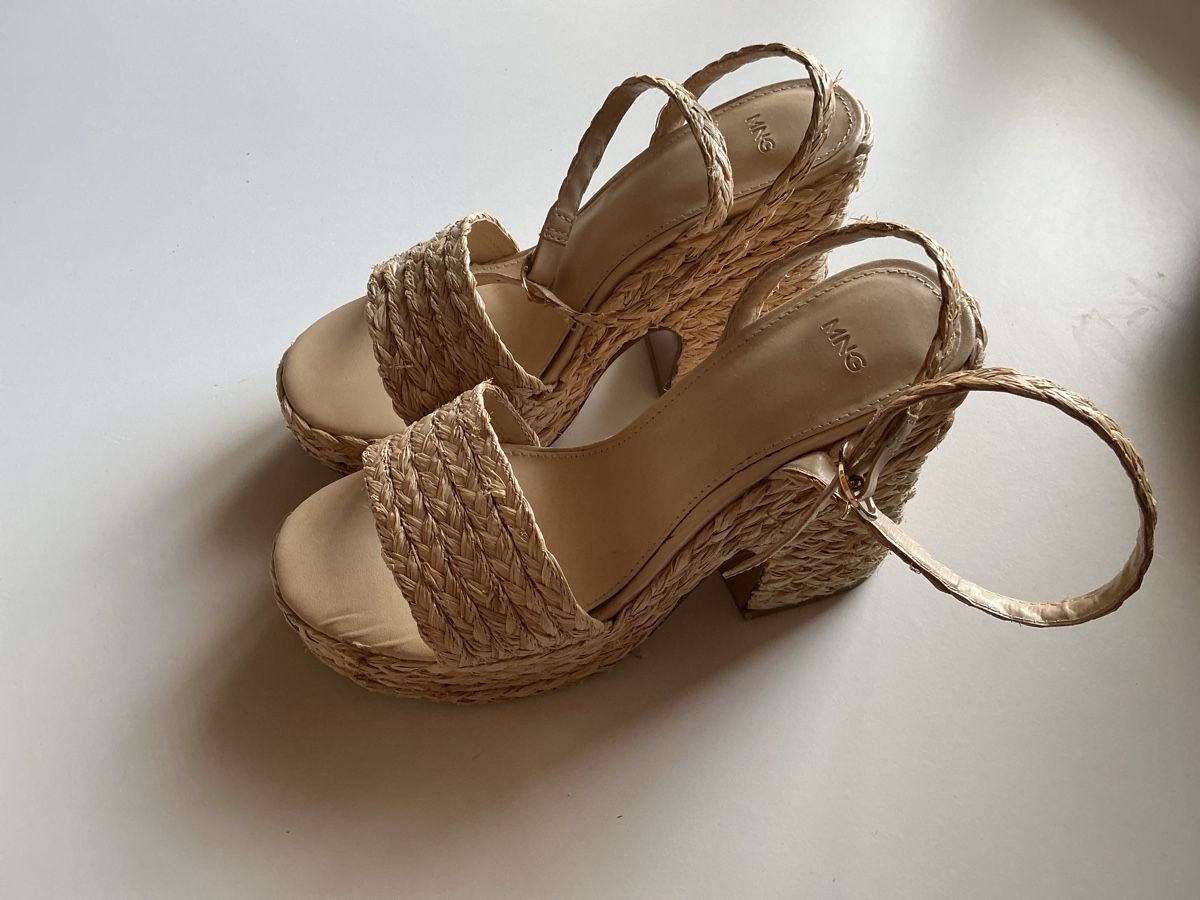Mango Chaussures femmes: Mango Heels geflochten – D'occasion à Volketswil par Scoobi500 2