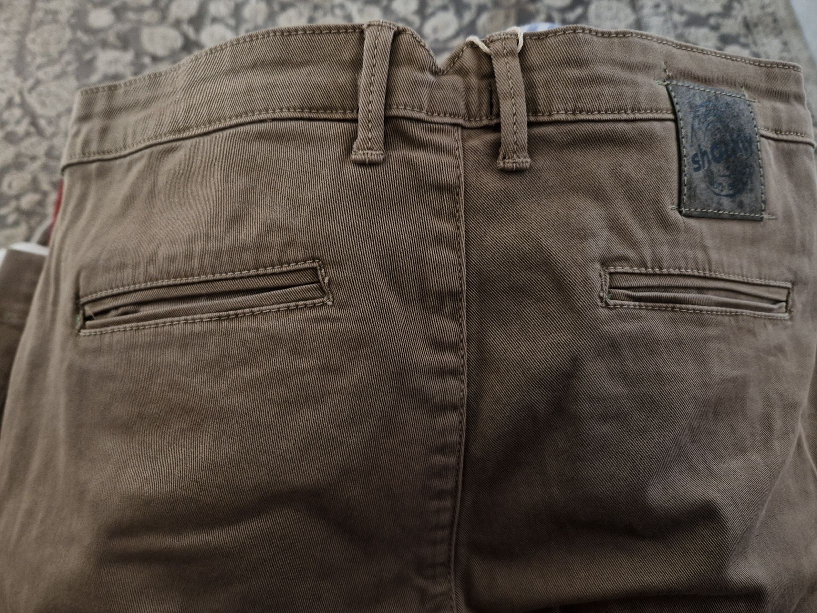 Pantaloni: pantalone donna Shockly originale – Nuovo e nell'imballaggio originale da Arbedo venduto da Gyn 3