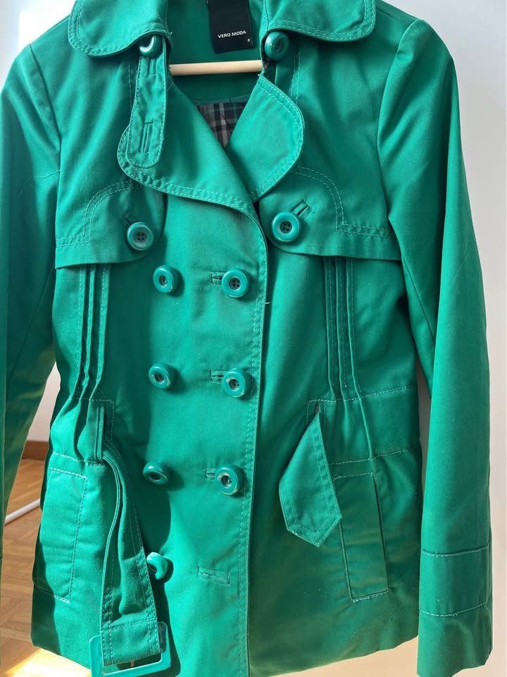 Giacche: Veste primptemps – Usato da Genève venduto da ded_dg7w 1