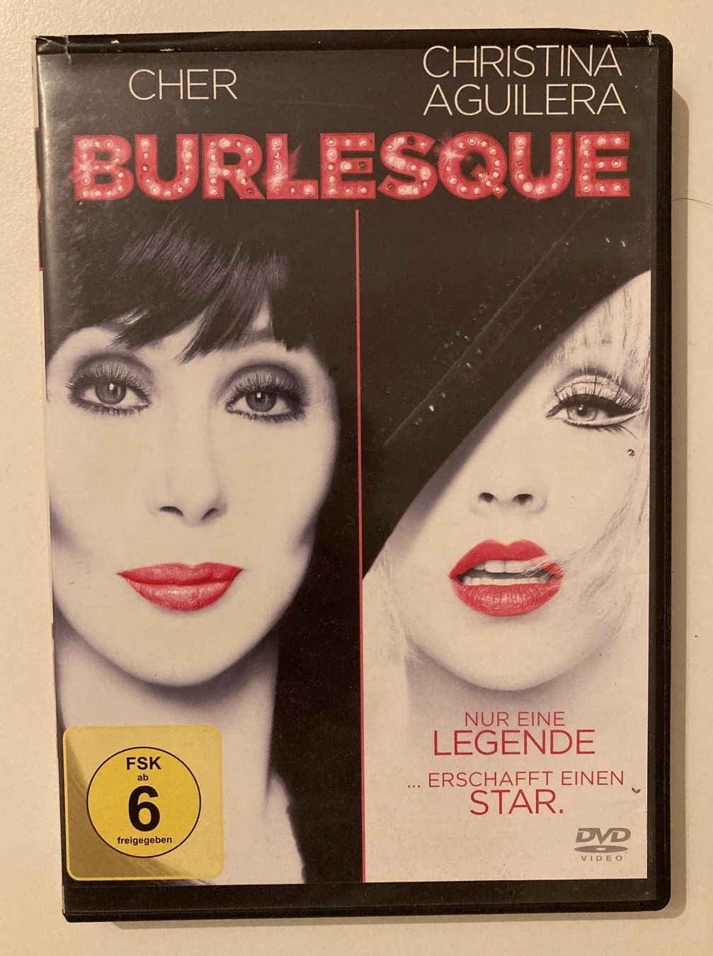 Tutti i DVDs: DVD | BURLESQUE – Usato da Basel venduto da Nofretete39