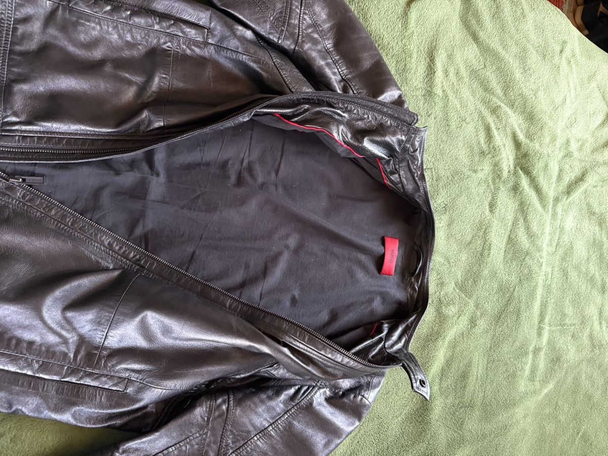 Hugo Boss Vestes: Leder jacke hugo boss L – D'occasion à Diepoldsau par rra_cy9l 1