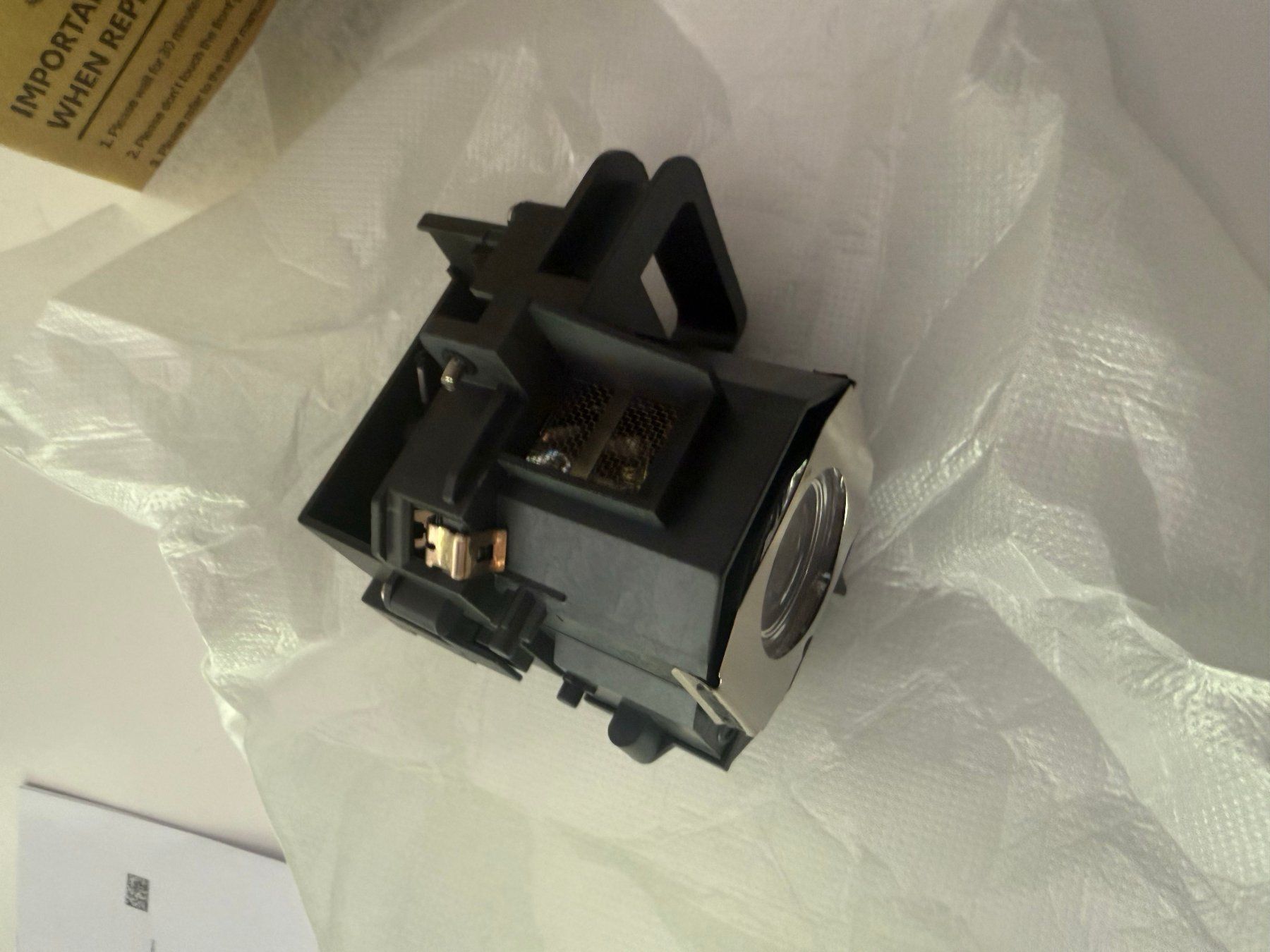 Epson Proiettori: Beamer Epson TW2900 + Ersatzlampe – Difettoso da Zürich venduto da Ypar 4