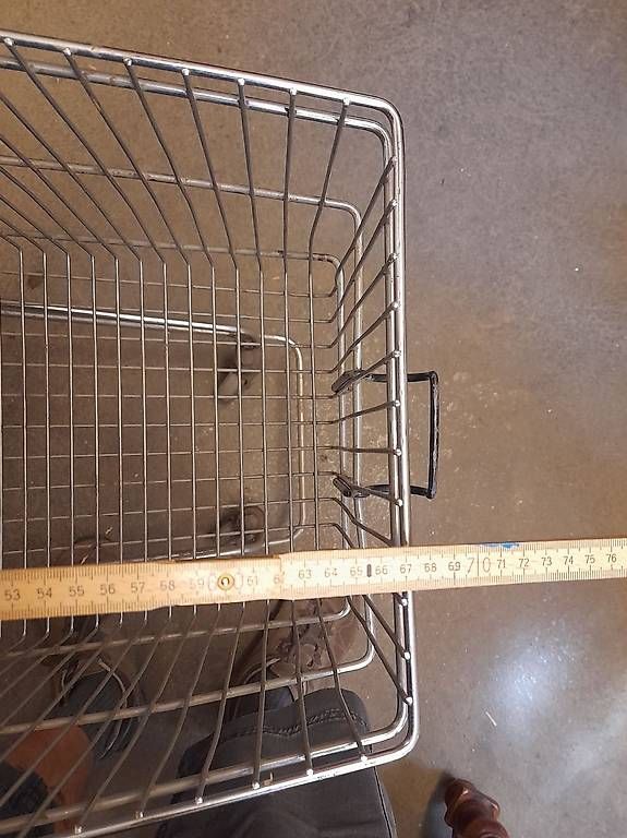 Autres articles pour la maison: Einkaufswagen – D'occasion à Guttannen par tel_yp8x 3