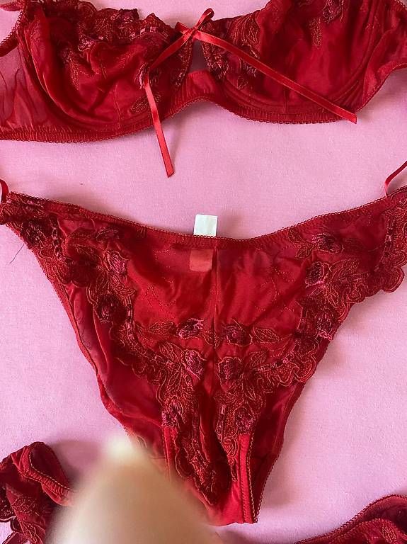 Beldona Altra biancheria intima: 3 teiliges Beldona Set +schwarze Strümpfe – Nuovo (secondo la descrizione) da Volketswil venduto da schnapp01 2
