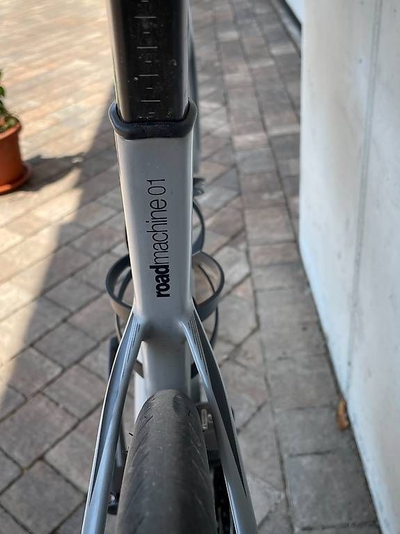 BMC Vélos: BMC Roadmachine 01 – D'occasion à Massagno par dre_97xy 1