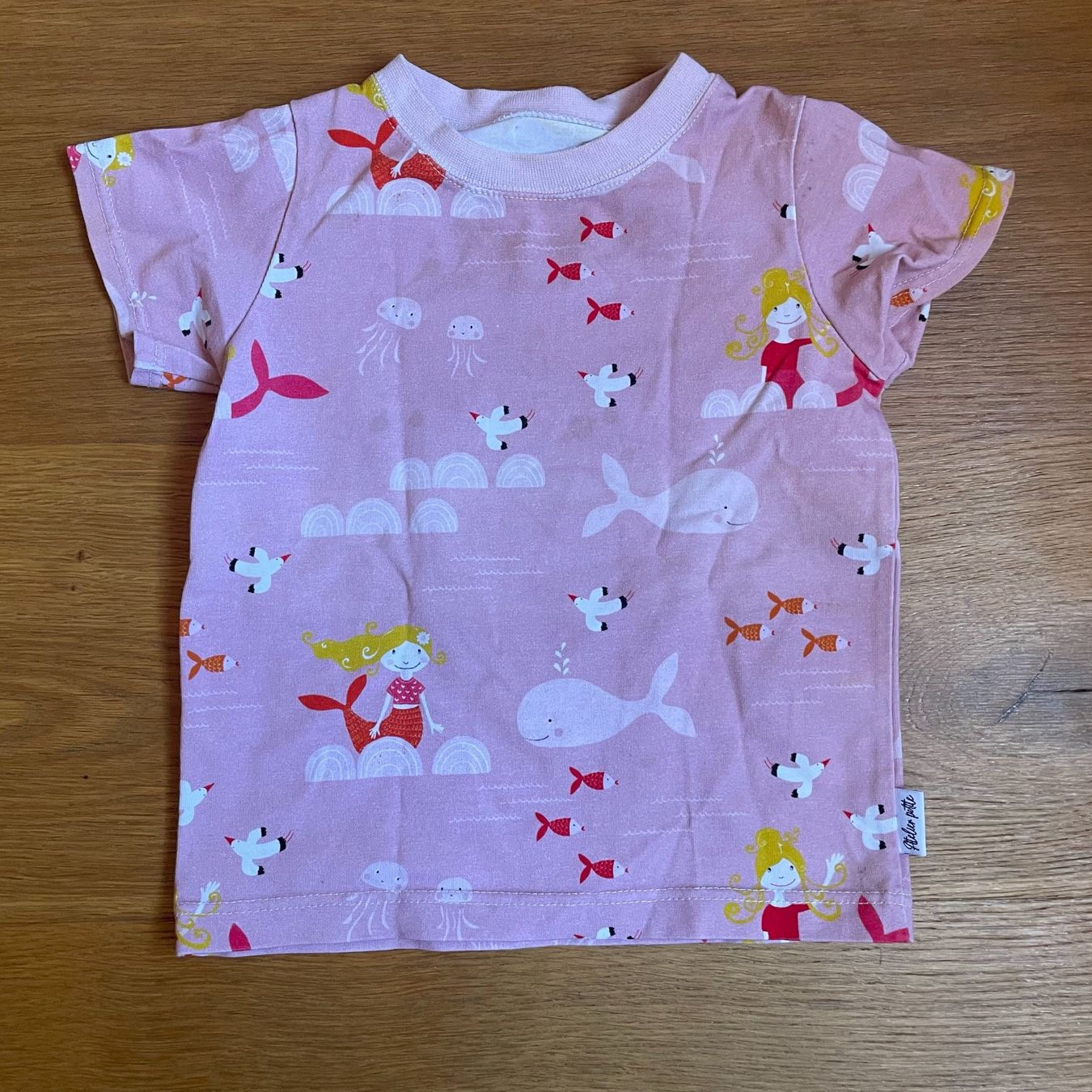 Blusen, T-Shirts & Tops: TShirt Mädchen Grösse 80 – Gebraucht aus Teufenthal AG von sleeepless1987