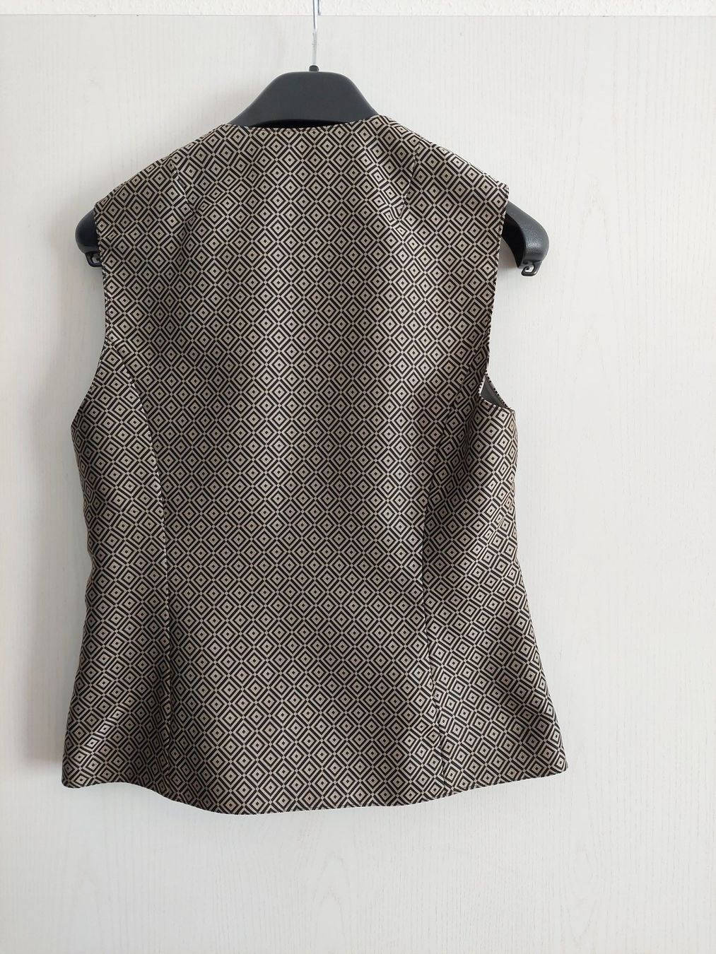 Gilet & Giacche senza maniche: Gilet Gr. 38 Grau/Schwarz – Usato da Diegten venduto da isetta590 1