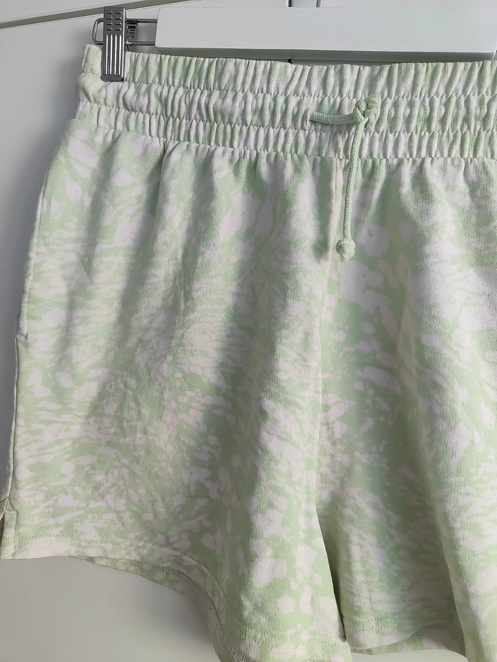 Puma Pantaloni: Puma Shorts - Grösse L – Usato da Rickenbach b. Wil venduto da VeryLovelyThings 2