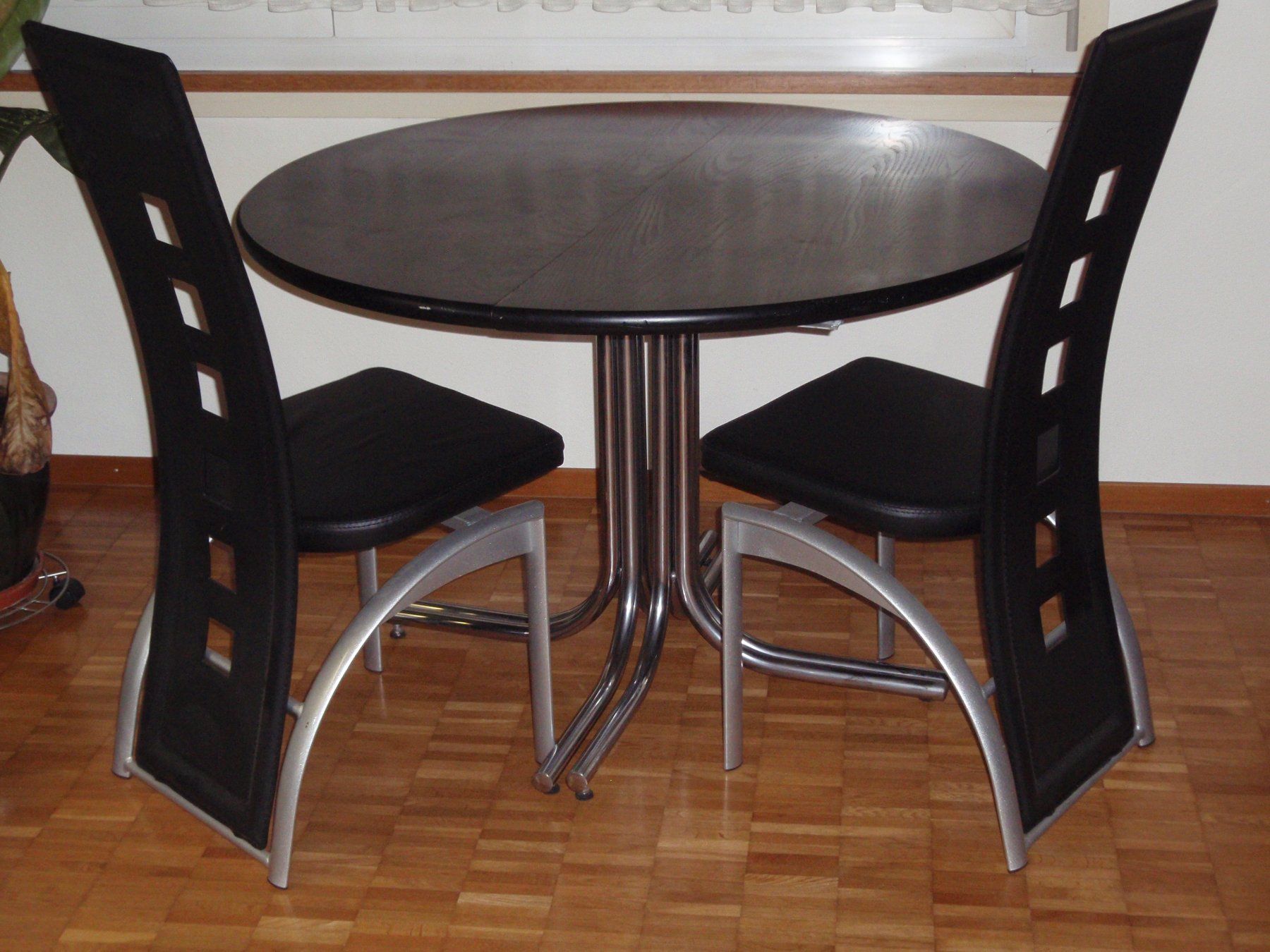 Tische: Tisch – Gebraucht aus Bülach von Resch07