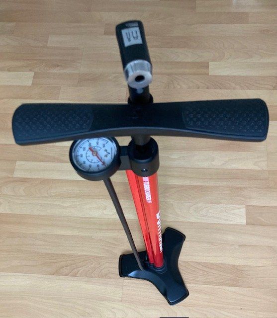 Pompes: Bontrager Turbo Charger HP - Velopumpe – D'occasion à Cham par I7I7 2
