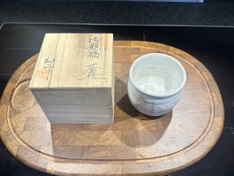 Japanische Teetasse mit Holzbox,