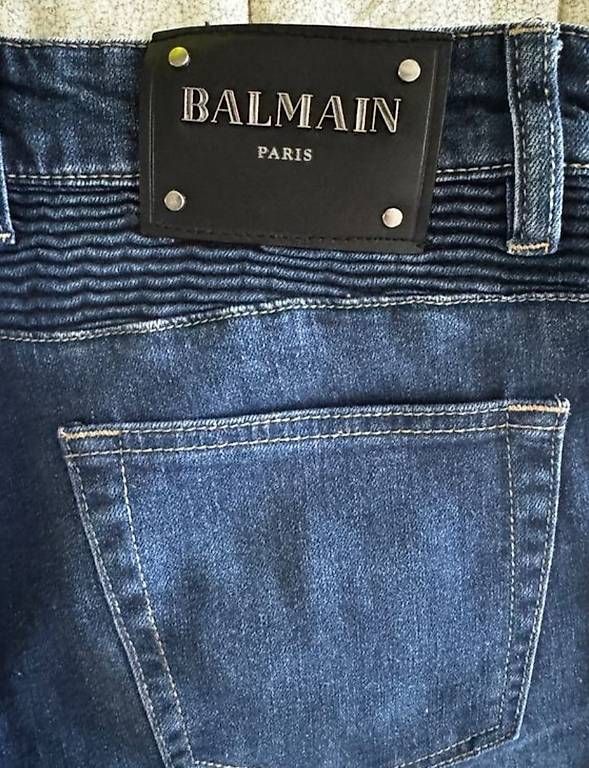Jeans: Balmain Jeas – D'occasion à Attinghausen par steeve123 4