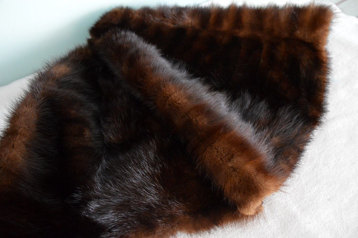 Foulard & Sciarpe: Nerzschal  / Poncho fourrure en vison – Usato da Collonges venduto da Auganien 4