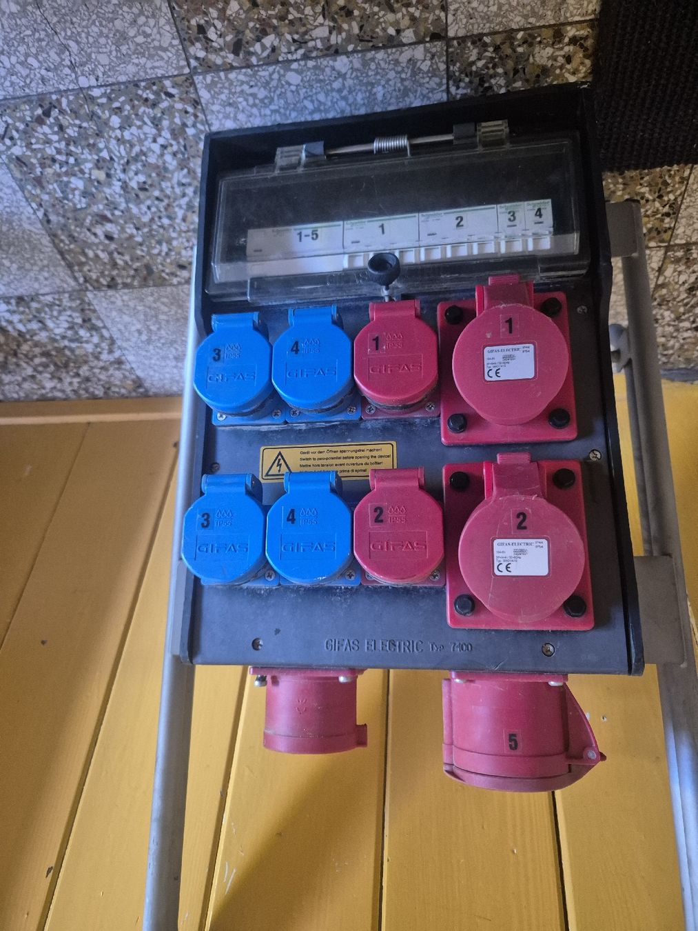 Electrotechnique: Baustrom – D'occasion à kloten par eismeister33