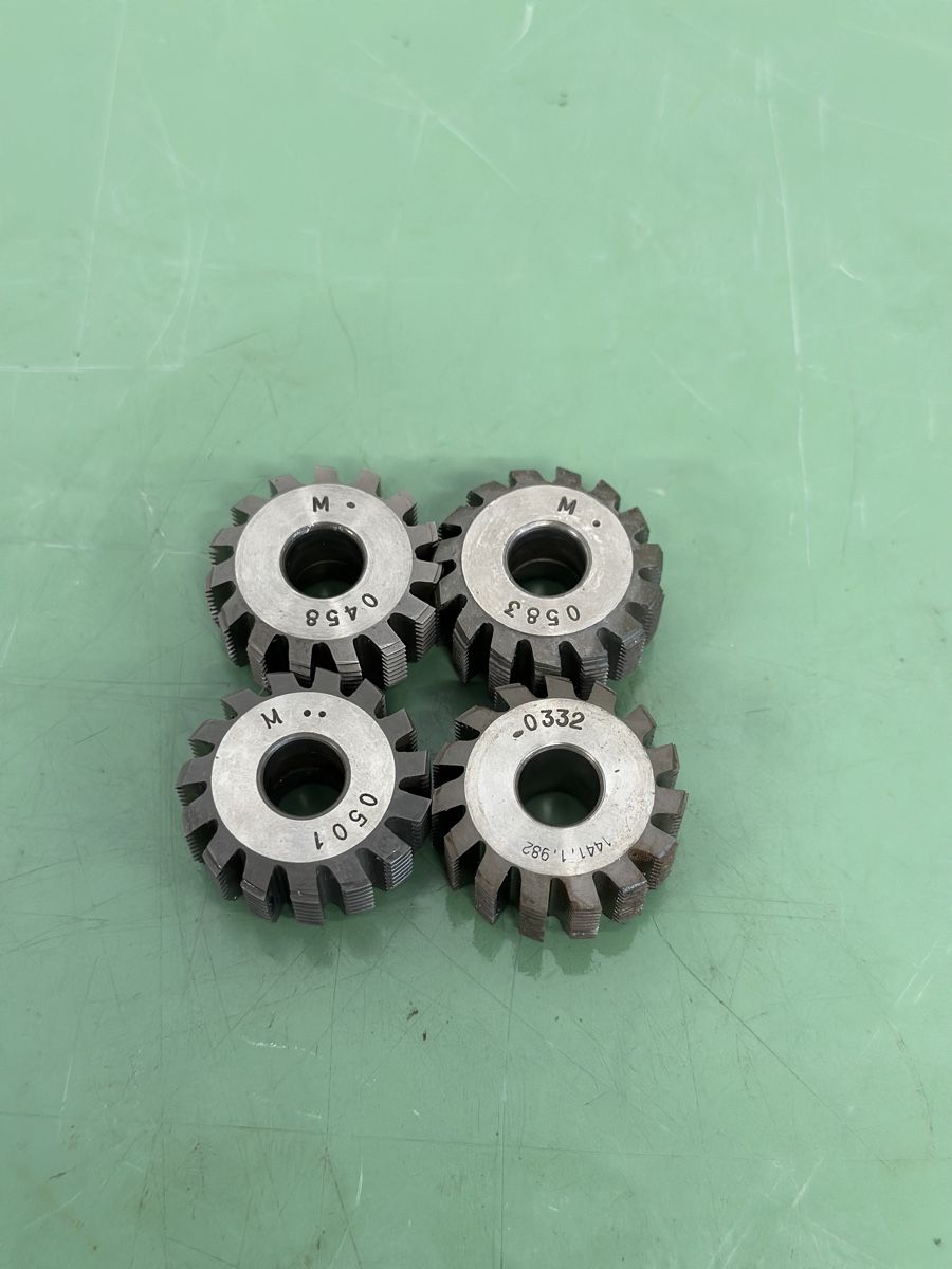 Tutti gli attrezzi: 4x Mikron gear cutting modules – Nuovo e nell'imballaggio originale da Aarberg venduto da SNMachines