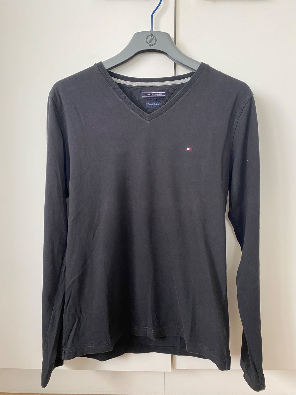 Tommy Hilfiger T-Shirts: Tommy Hilfiger Langarmshirt (Gr. M) – Gebraucht aus Schlieren von vivid_wrld