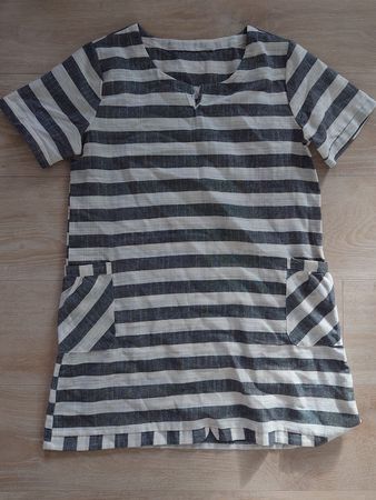 Tolle Tunika - Badekleid - mit Taschen -Leinen - Grösse L/XL