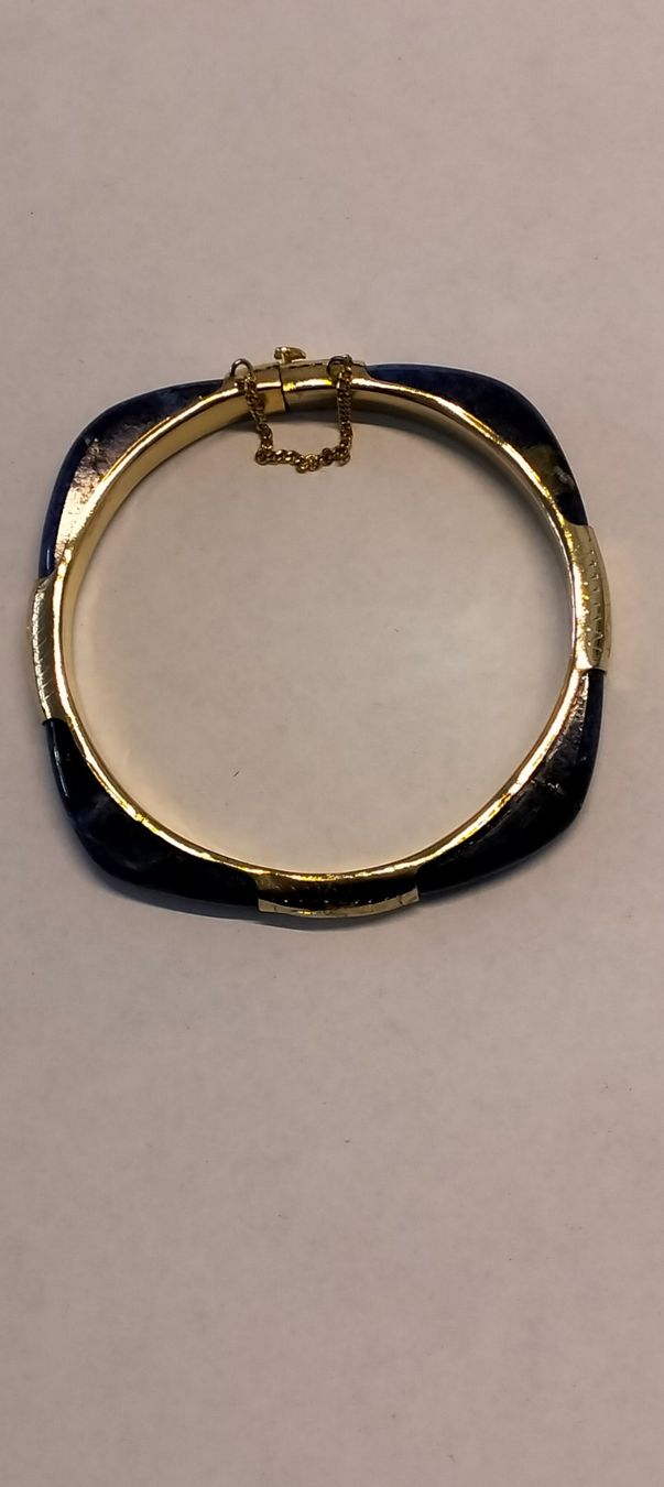 Bracciali & Braccialetti: Armband mit Lapislazuli, Goldfarben. – Difettoso da Ittigen venduto da amstraad