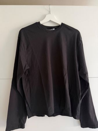 Weekday Longsleeve Gr. S