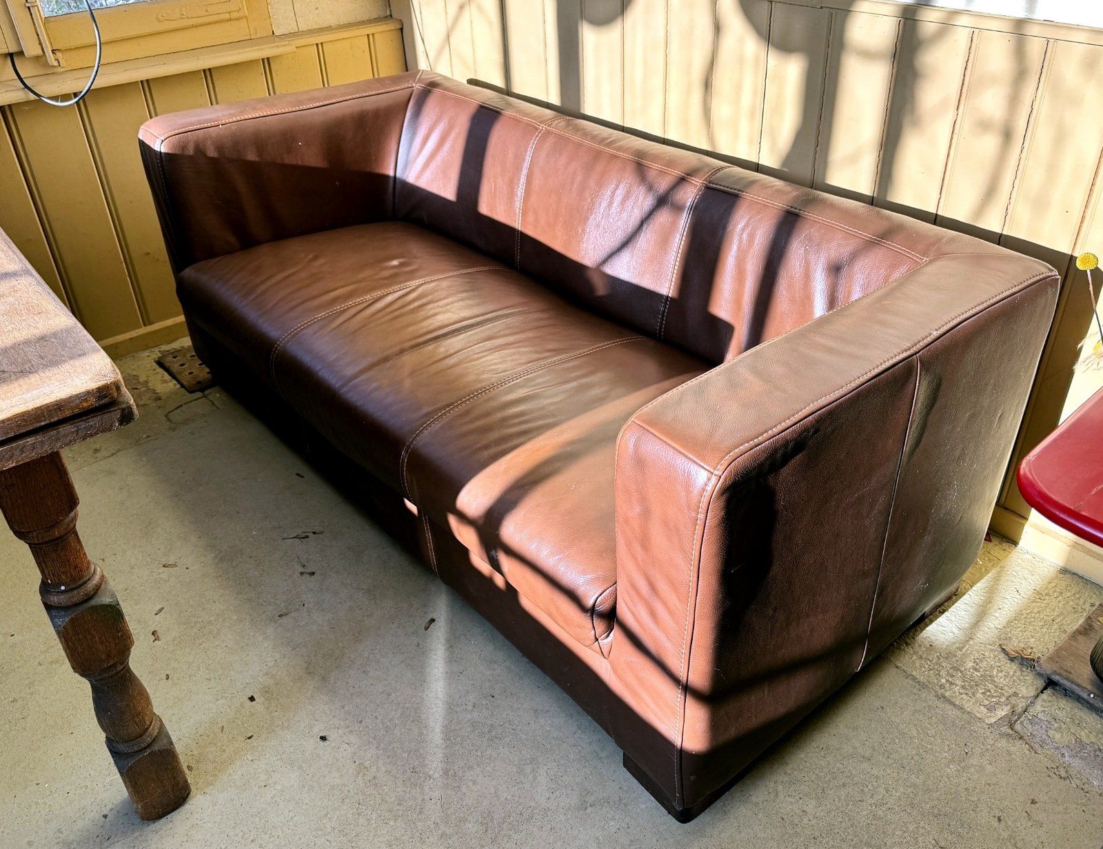 Sofas: Echtleder 2-Sitzer-Sofa in braun/cognac, 185x75cm – Gebraucht aus Lachen SZ von mrsf 1