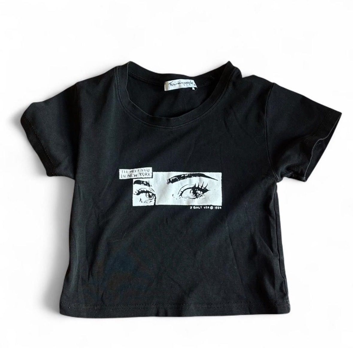 T-shirt: Schwarzes Tshirt mit Print – Usato da Lausen venduto da sineri