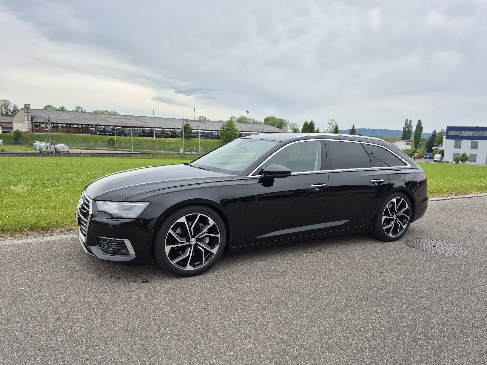 Audi Automobili: Audi A6 45 tfsi quattro – Usato da Bettwiesen venduto da aladin72