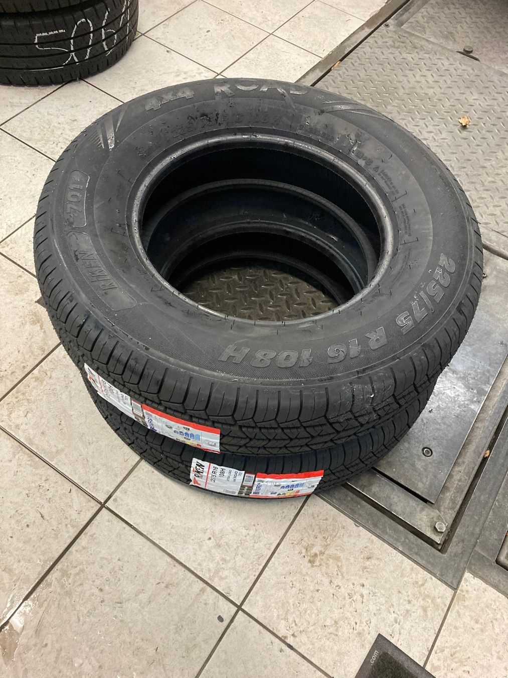 Pneumatici & Ruote complete: 225/75R16 Sommerpneu – Nuovo e nell'imballaggio originale da Cham venduto da WB2223