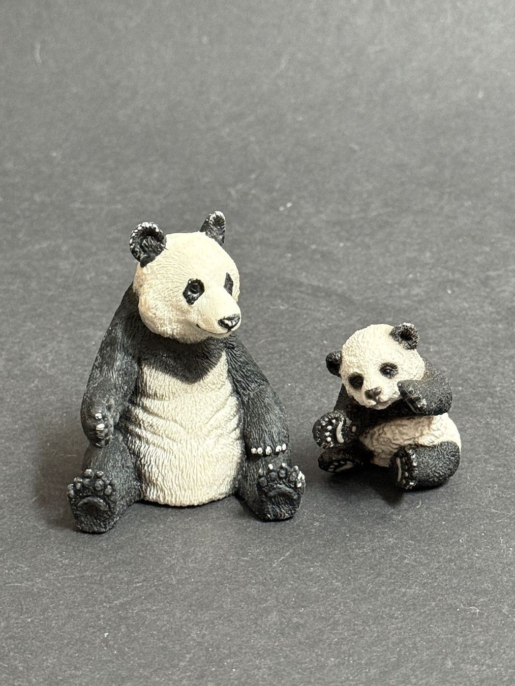 Schleich Figuren: Scheich Pandabär Panda Bär groß und klein – Gebraucht aus Ennetbaden von mapa05