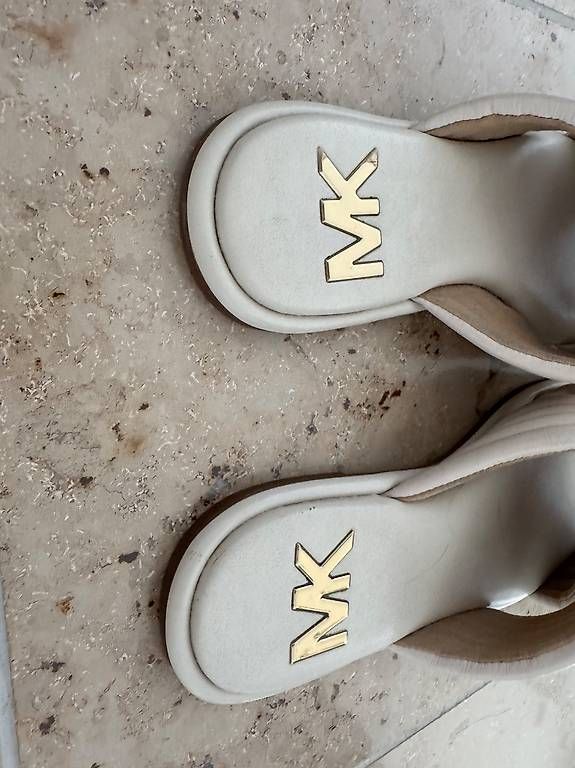 Scarpe da donna: Michael Kors Pantoletten Gr. 39 – Usato da Zürich venduto da _nushy 2