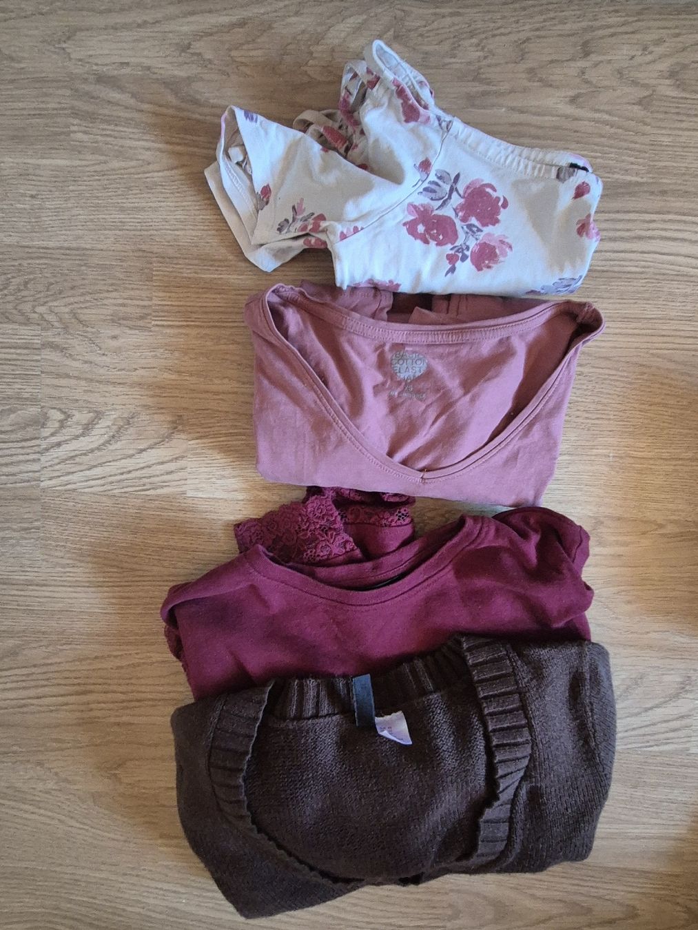 Lotti di vestiti: Kleiderpaket – Usato da Obergoldbach venduto da _M_H_O_