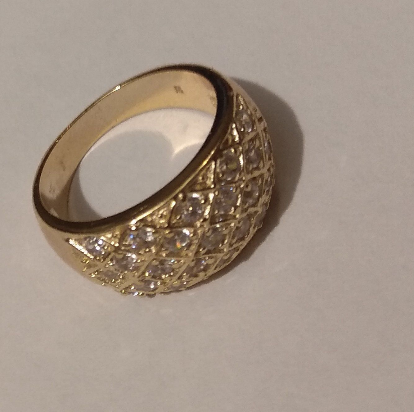 Anelli: Vergoldeter Ring mit Strass Steinen Gr. 51 – Nuovo e nell'imballaggio originale da Münchenbuchsee venduto da Daniel0133 2