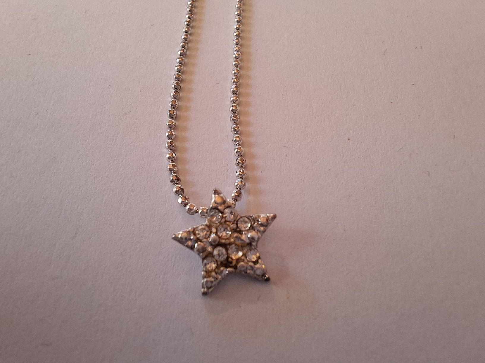 Ketten: Pilgrim Halskette mit Glitzerstern – Gebraucht aus Urtenen-Schönbühl von nerdgirl 1