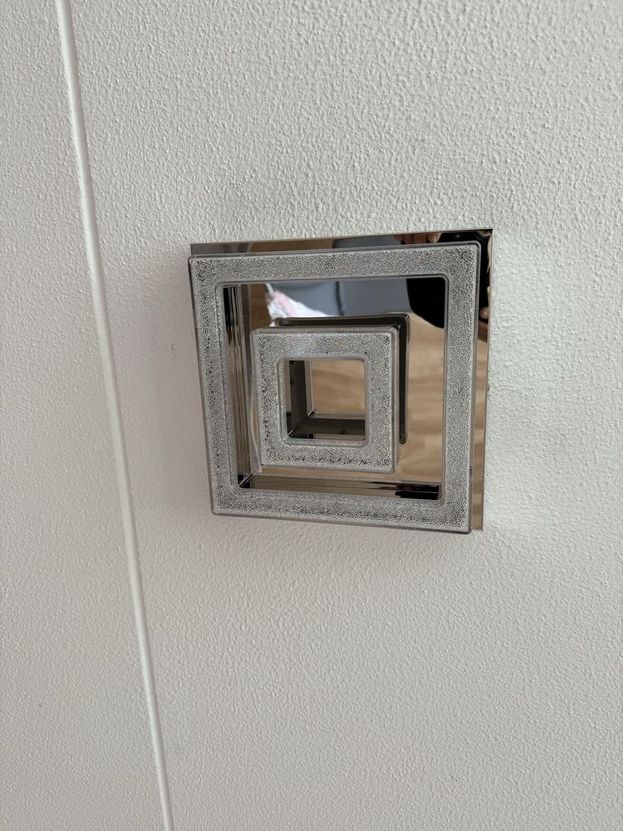 Lampadari & plafoniere: LED Wand- und Deckenlampe, Quadrat – Usato da Hombrechtikon venduto da Scharan2019 1