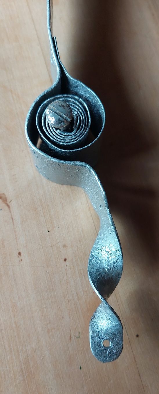 Campanacci mucche: Glöggli mit Feder, antik – Usato da Zürich venduto da Cortin 3