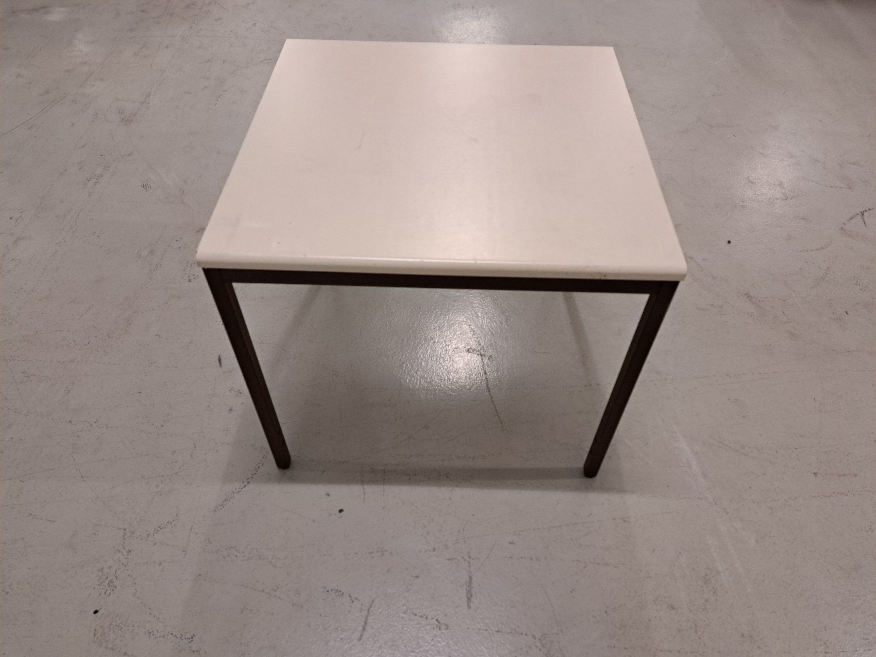 Tavoli: Beistelltisch beige/braun – Usato da Embrach venduto da lichttechnik 3