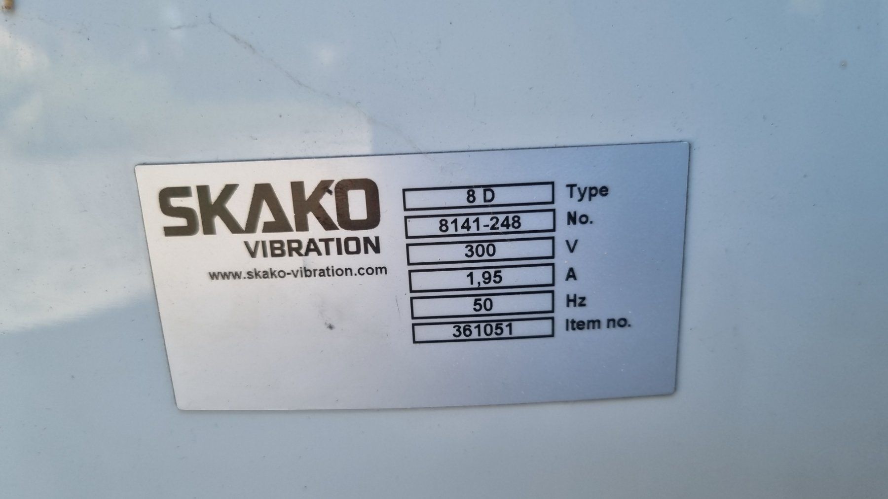 Neuer Vibrator , Rüttler (Gebraucht) in vinelz für CHF 140 – nur Abholung  auf Ricardo kaufen
