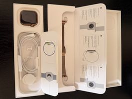 Apple Watch Series 10 42 mm Gold Titan + 3 Apple  Armbänder