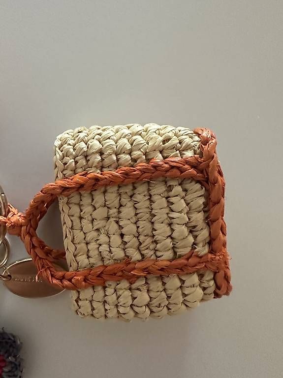 Portachiavi: Porte clés Vanessa Bruno – Usato da Pully venduto da tarra26 2