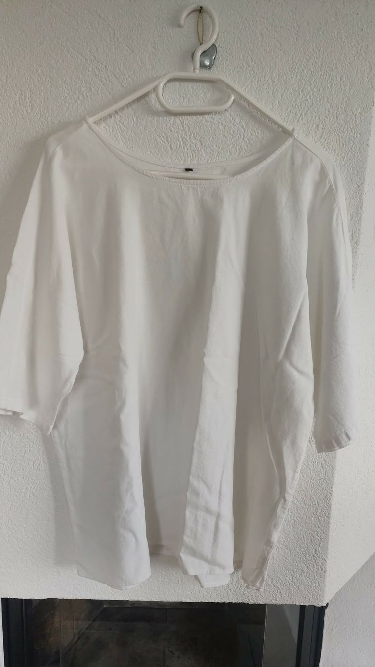 Lots de vêtements: 3 Oberteile – Neuf (Voir description) à Zürich par Claudia_Zueri