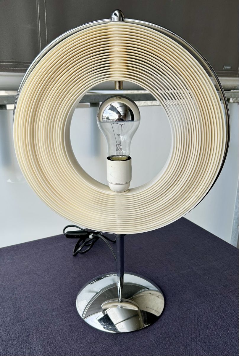 Lampade: Designlampe Moon Space Age – Usato da Frauenfeld venduto da Colonia64 4