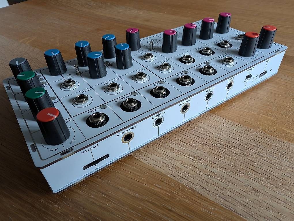 Instruments de musique: Rarität: Modern Sounds Pluto – D'occasion à Wettswil par Jhildebrandt 1